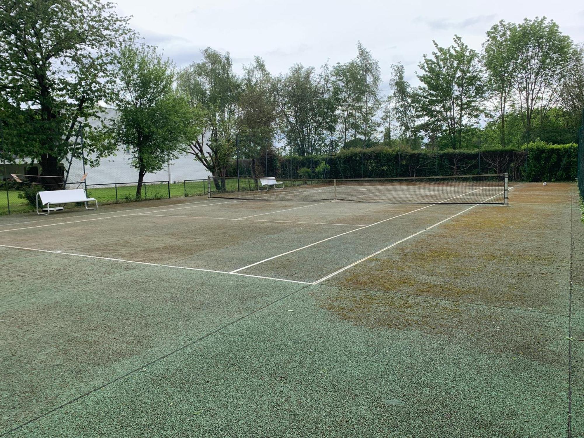 Appartement Familial Au Bord De La Marne, Jardin 8000M2, Piscine, Court De Tennis, Terrasse, Parking Gratuit Proche Disneyland Isles-les-Villenoy Exterior photo